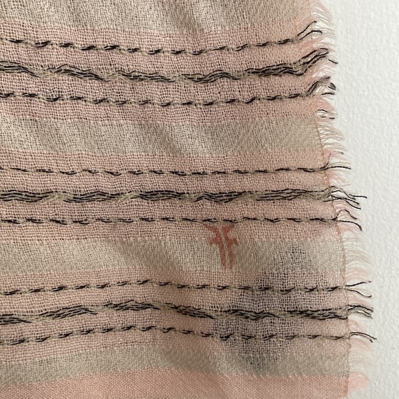 Frye Womens Shawl Scarf Pastel Western Wool Boho Fringed Southwestern Navajo - Picture 2 of 5